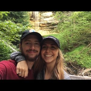 Meet your Posher, Caitlyn